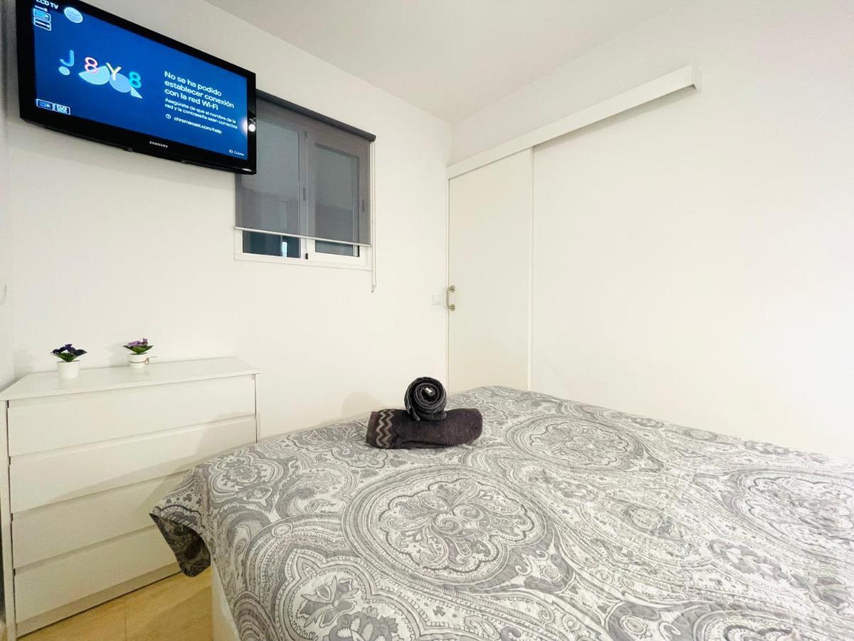 Renovado Apartamento En Zona Residencial A Pasos Del Mar Салоу Екстер'єр фото